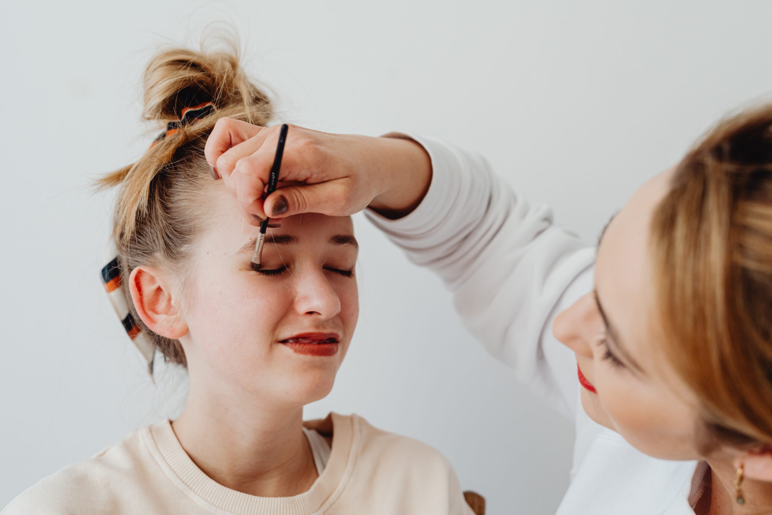 Can You Wear Eyeliner with Lash Extensions?